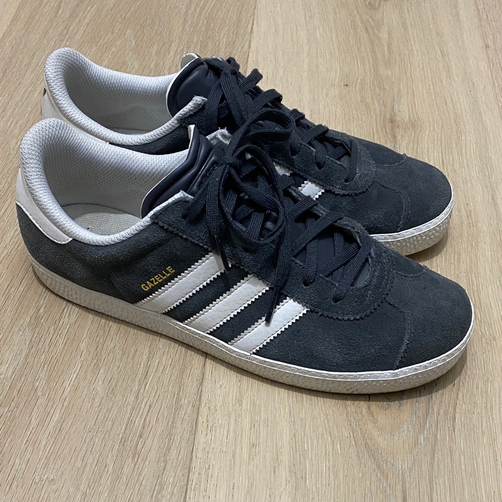Adidas Gazelle Dark Gray Sneakers
